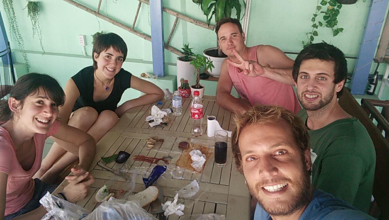 Хостел The Crib Vietnam Хошимін Екстер'єр фото